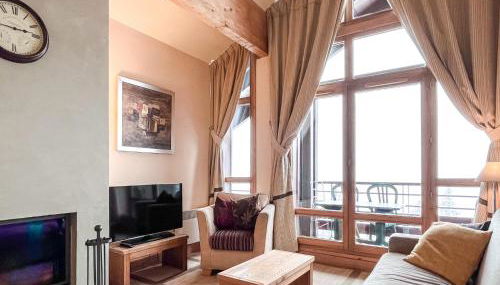 South facing 2-bed apartment with fireplace, Terrasses dEos - Photo 1