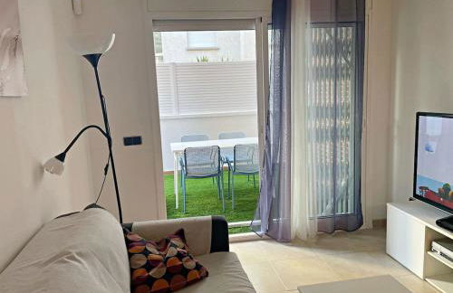 Precioso piso - 1ª línea de mar - Foto 11