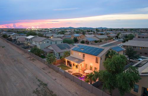 Chill & Thrill | Pool, Hot Tub • Family Game Villa - Foto 23