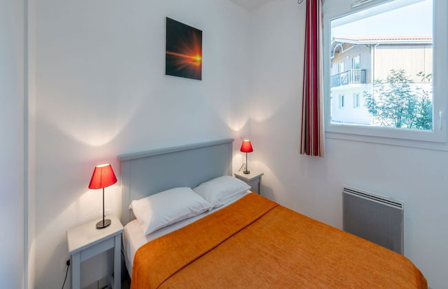 House by Lake Biscarrosse With Terrace - Photo 4