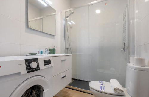 2 bedrooms 2 bathrooms furnished - Chamberi - modern - MintyStay - Photo 23