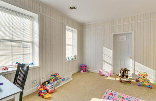 5,000 Sq Ft Antebellum Farmhouse 3 Mi to Antietam! - Foto 16