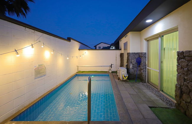 Pool & Villa Sorang - Photo 67