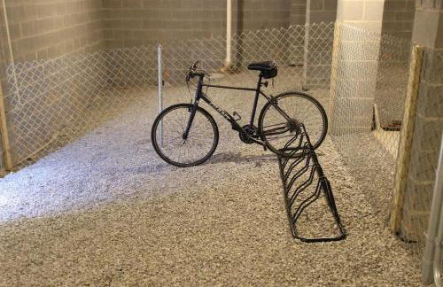 River Rock Cabin - Comfortable, Private Home with King Beds & Mountain Views - Foto 41