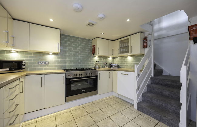 Myrtle Cottage With Free Parking By My Getaways - Foto 18