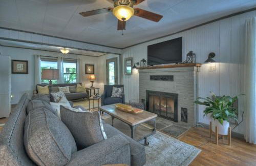 WET FEET RETREAT - Cottage on Lake Blue Ridge - Foto 24