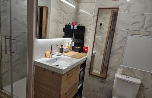 Nautica bulles jacuzzi privatif vue lac marin - Foto 33