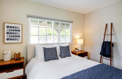 Movie Colony Oasis - Peaceful Walk to Downtown - Foto 49