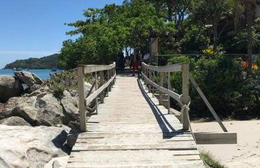 Lindo Apto com suíte perto da praia, no centro de Bombinhas - Photo 25