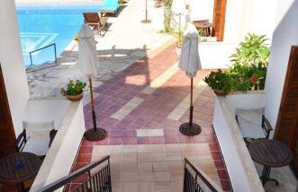 Potoula Apts - Foto 11