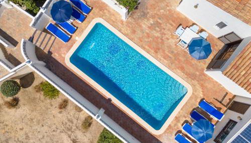 4 Bed Villa, Pool & Tennis Court in Carvoeiro - Foto 3