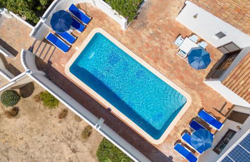 4 Bed Villa, Pool & Tennis Court in Carvoeiro - Foto 3