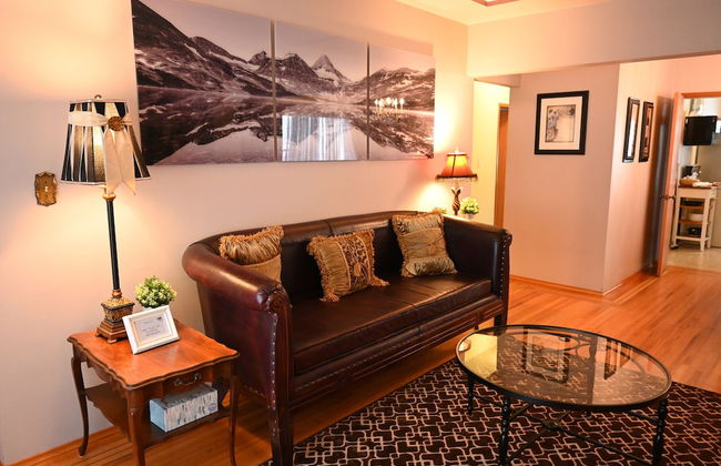 Romantic Getaway Near the Heart of Vancouver - Foto 9