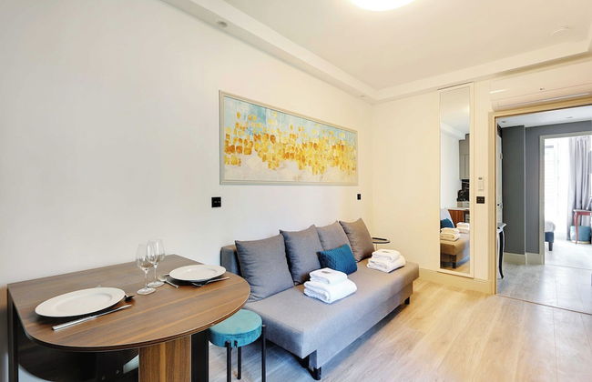 Modern Apartment With Balcony - 2br/6p- Roquette - Foto 9