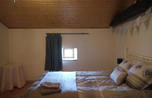 Honeysuckle Cottage at Gites de la Vienne - Foto 31