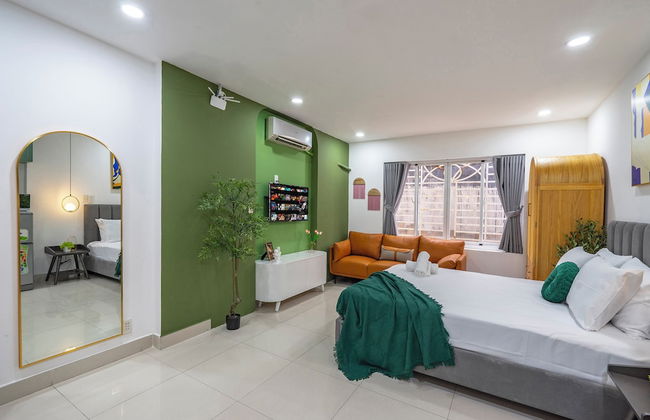 SAZI Church View Home - Free Nails/HairWash - Photo 29