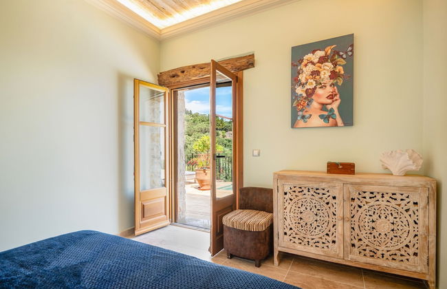 Bee Tree Villa in Corfu - Photo 26