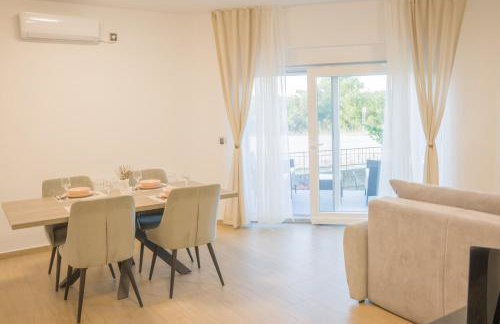 Apartmani Toni - Photo 23