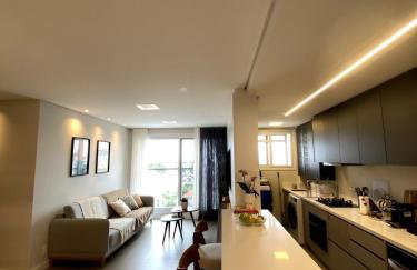 Apartamento moderno com 2 quartos, a 800m da praia Jurerê Internacional - Foto 35