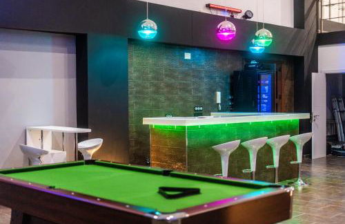 Luxury Vacation Villa - Photo 65