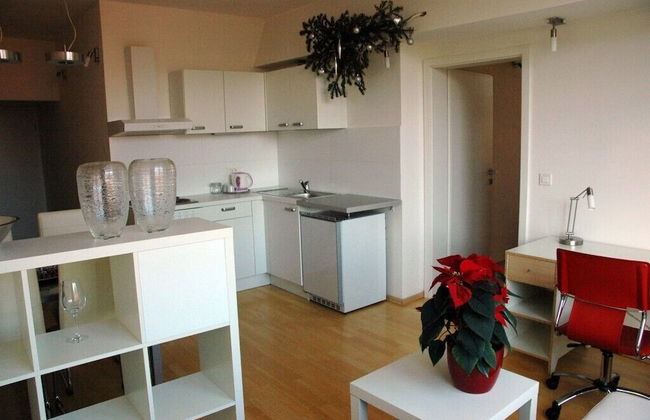 AI Apartments - Photo 30