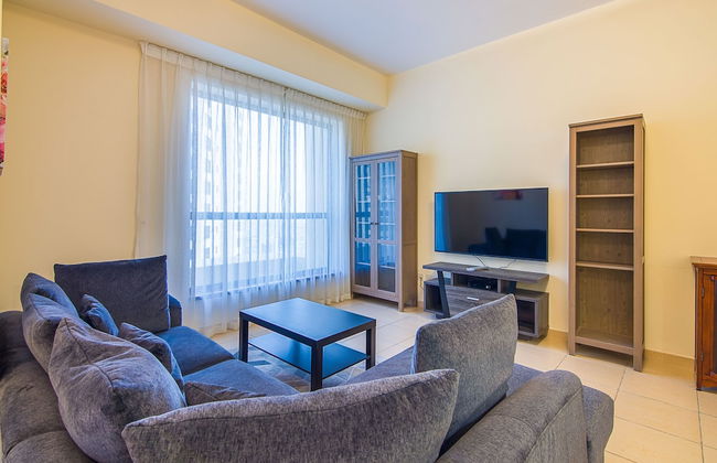 Jbr Very Cozy 2 Br Apartment High Floor Sea View - Foto 13