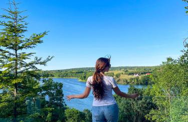 Zloty, a Skromny - ogrodzony domek z jacuzzi i widokiem na jezioro - Foto 40