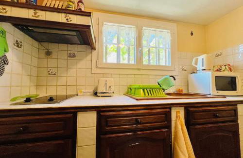 Studio Soleil - Piscine, Parking, Jardin, Calme, Wifi, 2 personnes - Foto 14