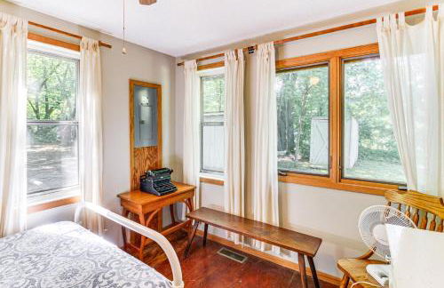 Charming Getaway Rustic Cabin on West Battle Lake - Foto 10