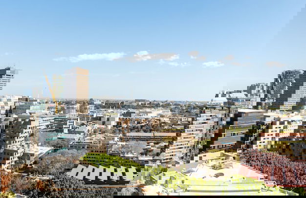 New 2 Bedroom Darling Harbor Apartment - Photo 21