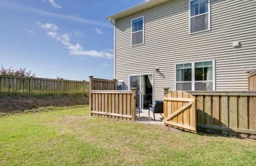 Modern Family Home in Hampstead with Patio and Grill! - Foto 21