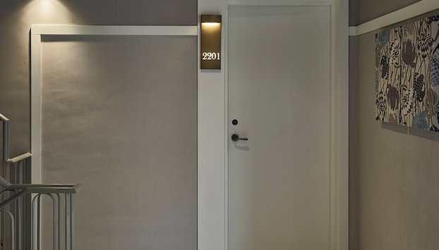 Hotel Vincci Molviedro Suites Apartments - Photo 5, Reception