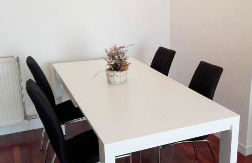 Grande, luminoso y con garage, 3 dormitorios en el camino de Santiago - Foto 14