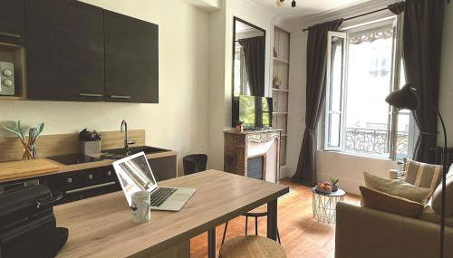 Charmant studio aux beaux volumes - Foto 5