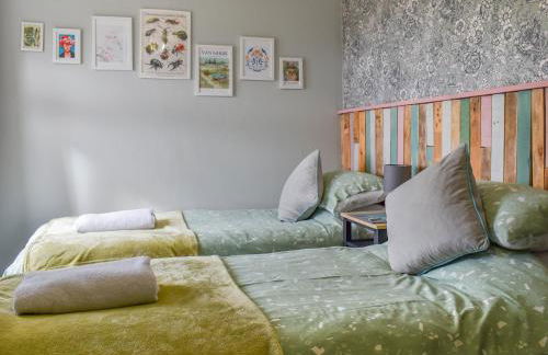 Goonearl Cottage - Photo 20