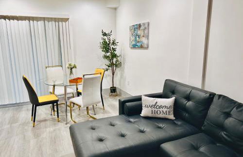 Newly Built Stylish Modern 2B In LA - Foto 61