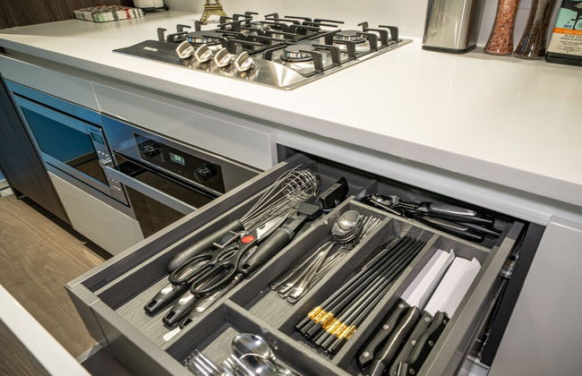 Charming Oasis Close to Airport & Downtown - Photo 19