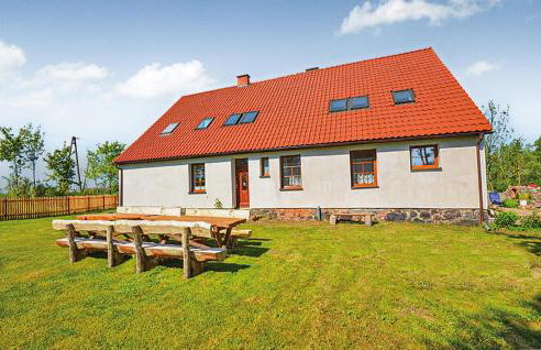 Nice Home In Pl-76-113 Postomino - Foto 12