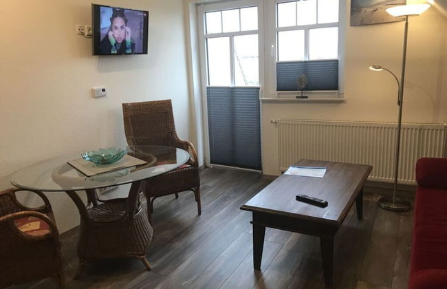 Ostland Modern Retreat - Photo 5