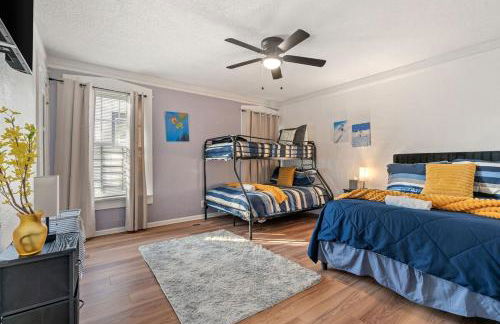 Mara Retreat with Fire Pit-Grill-Patio-Games-Jacuzzi - Photo 26