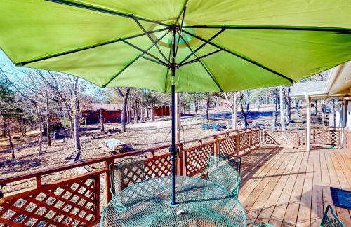 Relax at The Cove Waterfront Getaway - Foto 21