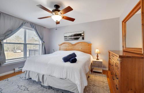 Secluded Retreat near Ski Resorts, Hot Tub, BBQ - Foto 42