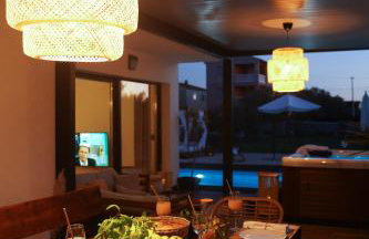 Villa Suncica with Heated Pool, Jacuzzi and Bikes near Zadar - Foto 14