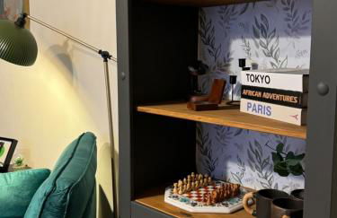 Cherry Blossom Apartment - 3 bed, parking, garden - Photo 56