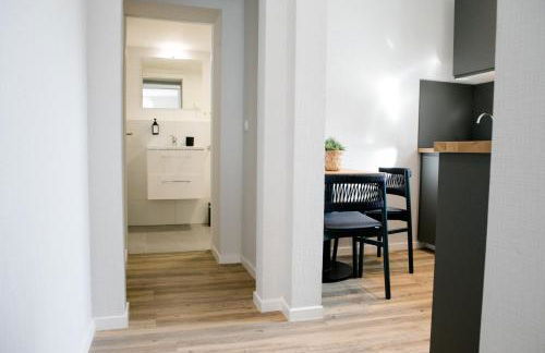 bonquartier - LUXAPT#3 Chice, moderne Wohnung mit Self Check-In, voll ausgestatteter Küche, Klimaanlage und Parkplatz - Foto 20