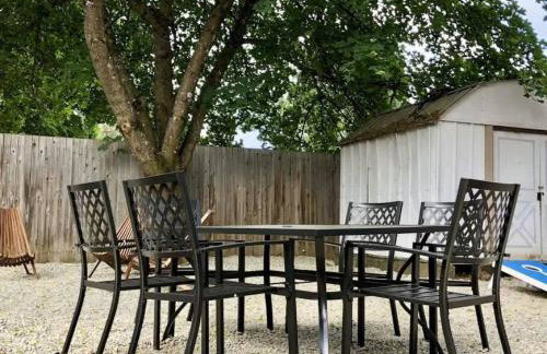 Modern Comfort Near Downtown CDA and Lake - Foto 29