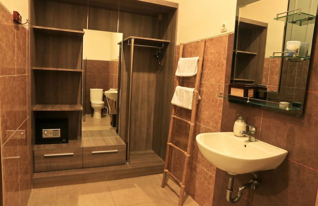 Karana Villa Bali - Photo 32