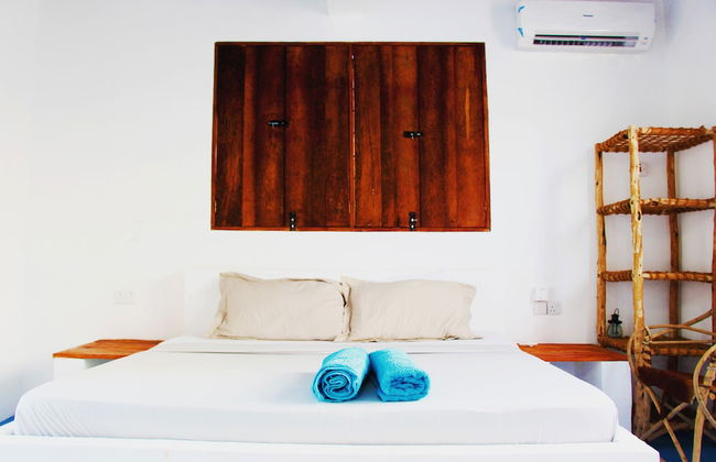 Why Not Villas - Photo 3