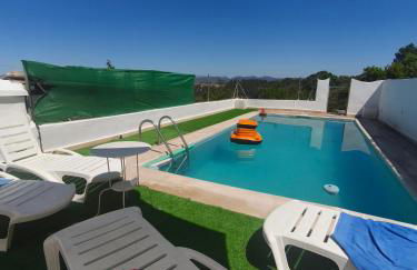 Casa en la montaña con jacuzzi exterior y piscina - Foto 9