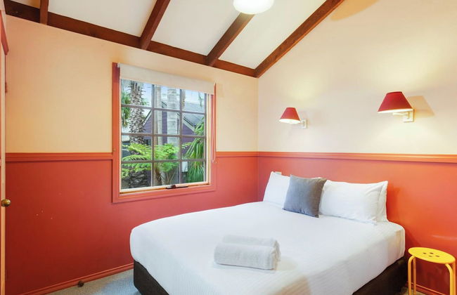 Wairo Beach Holiday Park - Photo 29